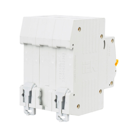 Автоматический выключатель ИЭК (ВА47-29) 3/63А