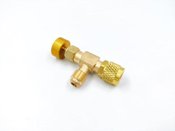 Вентиль с нажимом на ниппель FC-34C(HC-1224) гайка 1/4"(R22), штуцер 5/16", до 20 bar