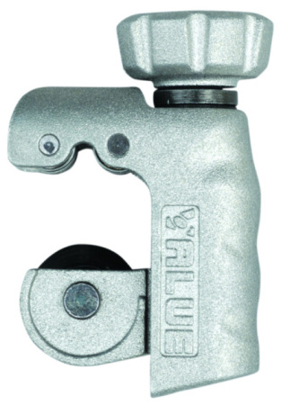 Набор инструментов Value VTB-5B-III (в кейсе: коллектор для R22,R134A,R407C,R410A; шланги с вентилями; 2 переходника; вальцовка; 2 трубореза; ример)