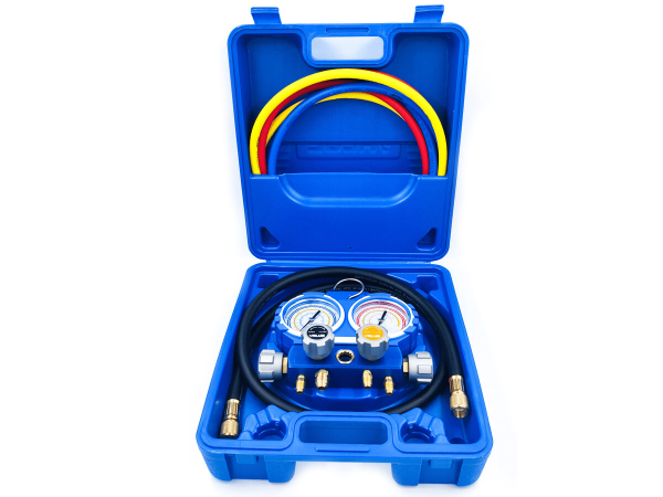 Манометрический коллектор Value VMG-4-R22 (R22, R134A, R404A, R407C; 4-х вентильный; 4 шланга 120 см; манометры 80 мм; упак. кейс)