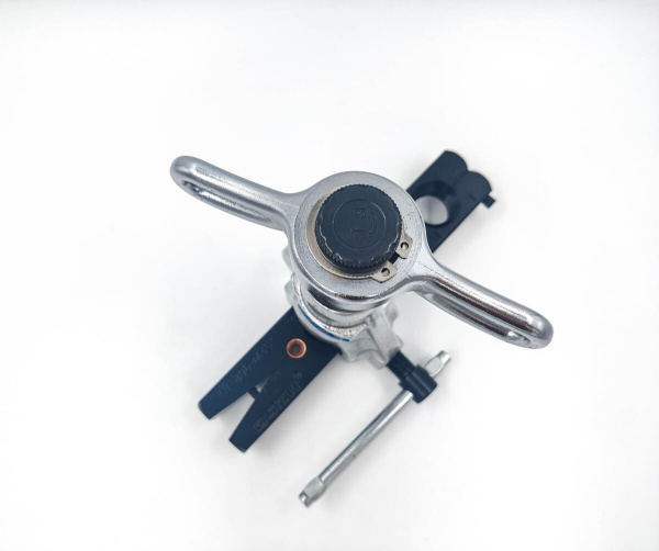 Вальцовка эксцентриковая с реверсом DSZH RCT-N806 AM-L в кейсе, +риммер и труборез