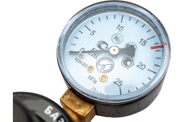 Редуктор азотный БАЗО-50-4 РЕДИУС